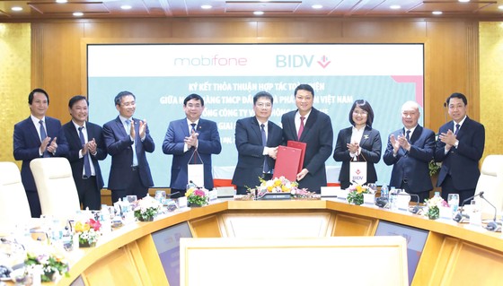 BIDV và MobiFone ký kết thỏa thuận hợp tác toàn diện giai đoạn 2021-2026 ảnh 1