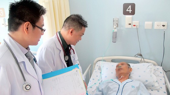 “Siết” dịch vụ khám chữa bệnh theo yêu cầu: Bệnh viện kêu khó! ảnh 1