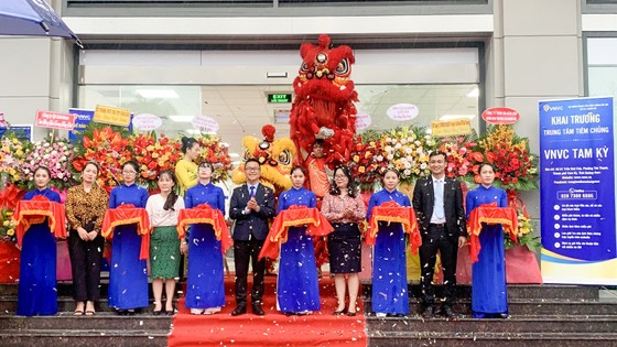 Đưa vào hoạt động Trung tâm tiêm chủng VNVC Tam Kỳ ảnh 1