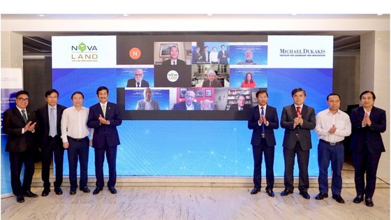 Tập đoàn Novaland và Bệnh viện Đại học Y Hà Nội hợp tác phát triển dịch vụ, cơ sở y tế tại NovaWorld Phan Thiet ảnh 2