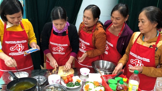 Giữ lửa hạnh phúc qua bữa cơm gia đình ảnh 2
