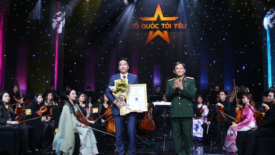 Thưởng thức Live concert “Tổ Quốc Tôi Yêu” cùng PVN-PV GAS ảnh 1