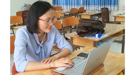 Bắt nhịp dạy-học trực tuyến ảnh 1