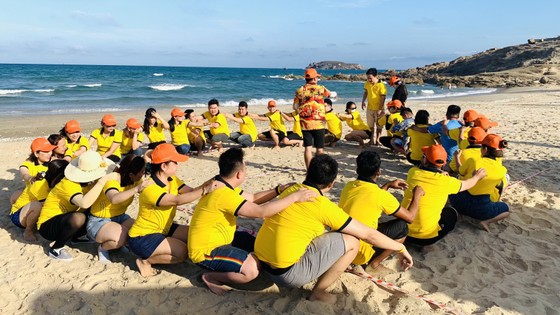 Du lịch lễ 30-4 và 1-5: Hút khách nhờ giá tốt, khuyến mãi ảnh 1