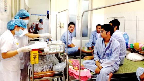 Lại lo vỡ quỹ BHYT ảnh 1