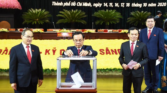 Tân Bí thư Thành ủy TPHCM Nguyễn Văn Nên chính thức ra mắt ảnh 3