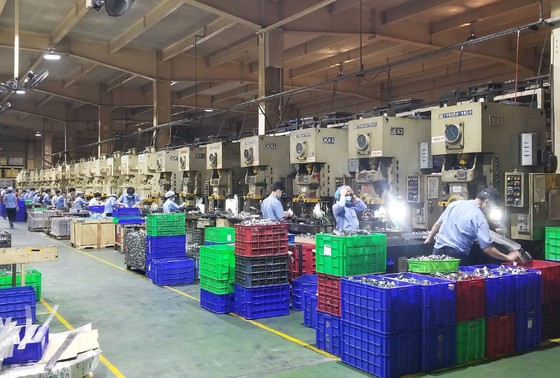 Nhà máy ở Sài Gòn lên phương án sản xuất khi bị phong toả ảnh 2