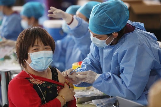 Hiệu quả chống Covid-19 của vaccine Sinovac và Sinopharm đến đâu? ảnh 1