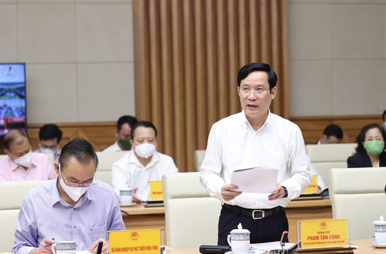 Chủ tịch VCCI: 'Nếu giãn cách xã hội mãi, doanh nghiệp sẽ sụp đổ' ảnh 1