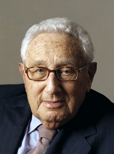 Henry Kissinger: Đại dịch virus corona sẽ mãi mãi thay đổi trật tự thế giới - Ảnh 1. Henry Kissinger: Đại dịch virus corona sẽ mãi mãi thay đổi trật tự thế giới - Ảnh 1.