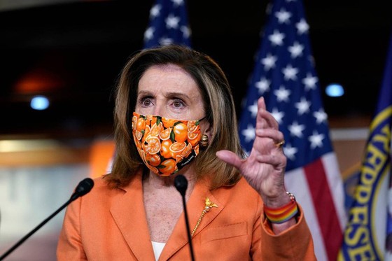 Bà Pelosi kêu gọi khám sức khỏe tinh thần Tổng thống Trump - Ảnh 1. Bà Pelosi kêu gọi khám sức khỏe tinh thần Tổng thống Trump - Ảnh 1.