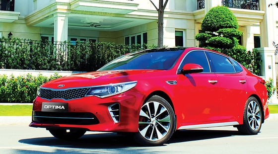Kia đặt mục tiêu doanh số bán vượt 22.000 xe năm 2017 ảnh 2
