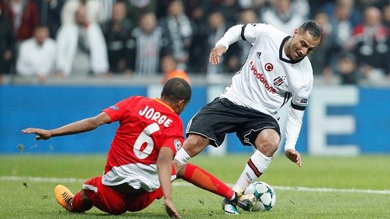 Porto hạ Leipzig, Besiktas chia điểm với Monaco ảnh 1
