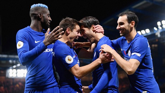 Morata sắm vai người hùng, Chelsea đánh bại Man.United ảnh 2