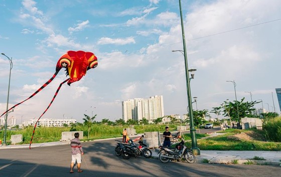 Cánh diều tuổi thơ giữa lòng TPHCM ảnh 3