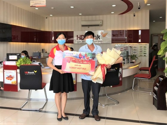 Khách hàng trúng hơn 11 tỷ đồng từ HDBank ảnh 7