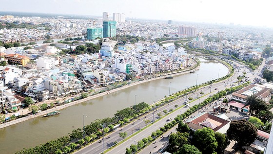 Để giảm thiểu ô nhiễm môi trường trên địa bàn thành phố ảnh 1