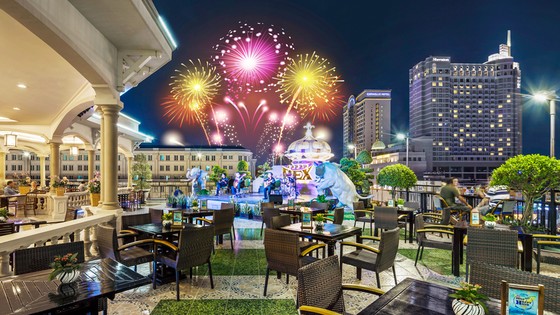 Ẩm thực, vui chơi giải trí dịp Giáng sinh & Năm mới 2018 tại hệ thống Saigontourist ảnh 1