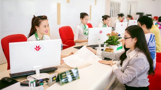 The Asian Banker viết về cuộc chiến khốc liệt trong phân khúc ngân hàng bán lẻ Việt Nam ảnh 2