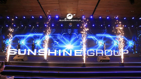 Mãn nhãn với đêm ra mắt Sunshine Group tại TPHCM ảnh 2