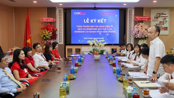Agribank Chi nhánh Phan Đình Phùng và Mobifone Khu vực 2: Cùng hợp tác hướng tới lợi ích thiết thực ảnh 2