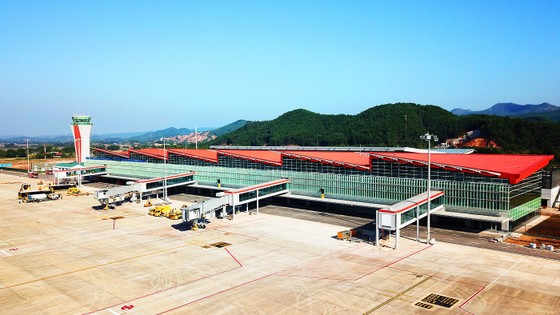 Đột Phá hạ tầng du lịch và giao thông, kinh tế Quảng Ninh tăng tốc ảnh 1