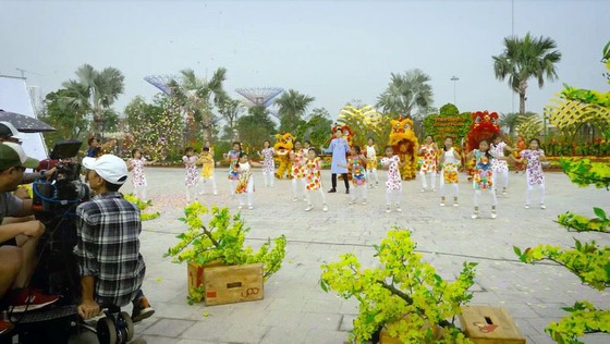 Dương Triệu Vũ bật mí hậu trường MV Tết với bối cảnh hoành tráng và thời gian thực hiện kỷ lục ảnh 1