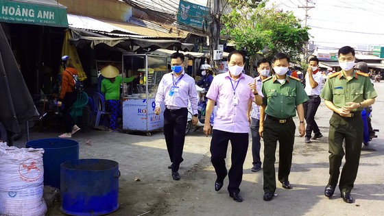 Cùng người dân, doanh nghiệp nỗ lực vượt qua dịch Covid-19 ảnh 1
