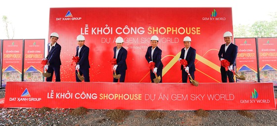 Shophouse Gem Sky World Long Thành thu hút mạnh khách hàng dịp cuối năm ảnh 1