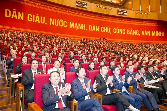 Thống nhất 'ý Đảng, lòng dân', đưa đất nước bước vào giai đoạn phát triển mới ảnh 1
