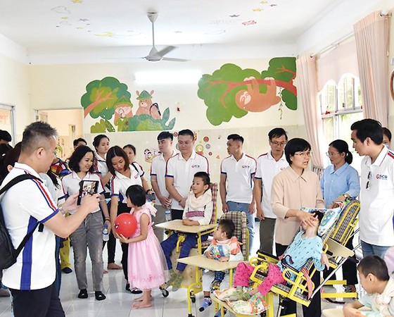 SCB làm thiện nguyện đầu năm ở ba mái ấm huyện Củ Chi ảnh 1