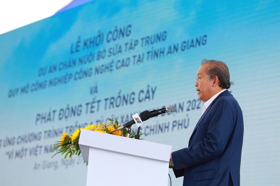 TH true MILK lần đầu 'Nam tiến', xây dựng trang trại bò sữa công nghệ cao vùng biên giới An Giang ảnh 1