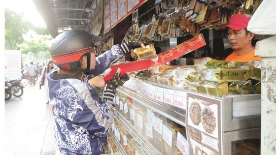 Thị trường bánh trung thu 2019: Cuộc đua về bao bì, mẫu mã và nguyên liệu ảnh 1