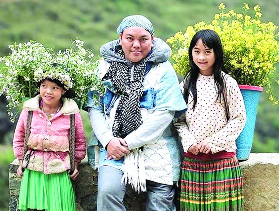Họa sĩ Hà Hùng Dũng: Vẽ như mình hít thở mỗi ngày ảnh 1