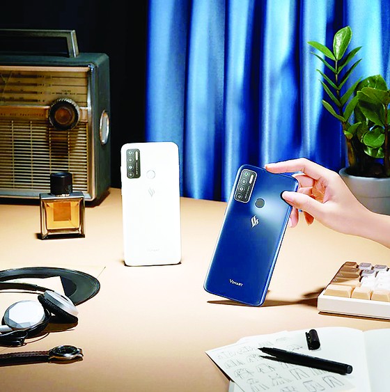 Vingroup ra mắt Vsmart Live 4 - bước tiến tự chủ công nghệ ảnh 1