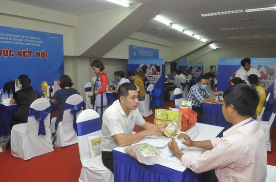 Gần 2.000 mặt hàng đặc sản tham gia kết nối cung cầu hàng hóa năm 2020 ảnh 5