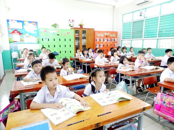Có thu hồi SGK Tiếng Việt lớp 1 bộ sách 'Cánh Diều'? ảnh 1