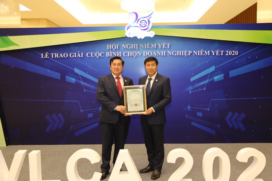HDBank tiếp tục được vinh danh doanh nghiệp có báo cáo thường niên xuất sắc trên sàn chứng khoán ảnh 3