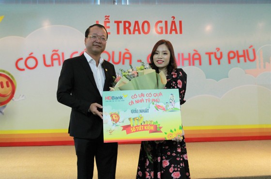 Gửi tiết kiệm ở HDBank nhận lộc tiền tỷ ảnh 1
