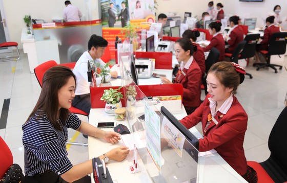 Gửi tiết kiệm ở HDBank nhận lộc tiền tỷ ảnh 2