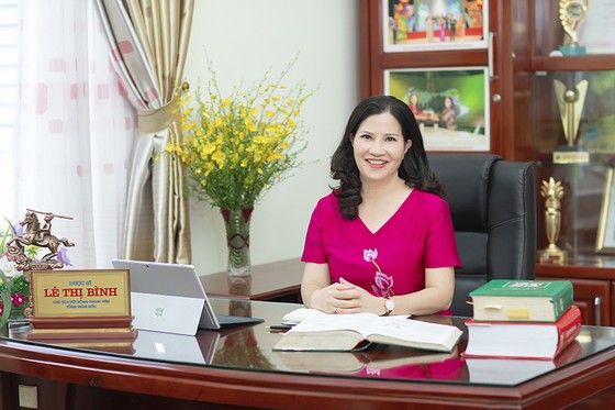 CEO Dược phẩm Tâm Bình qua lăng kính con trai ảnh 1