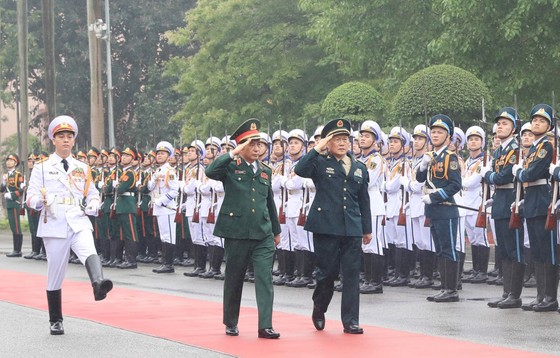 Hợp tác quốc phòng Việt Nam - Trung Quốc không ngừng được mở rộng ảnh 1