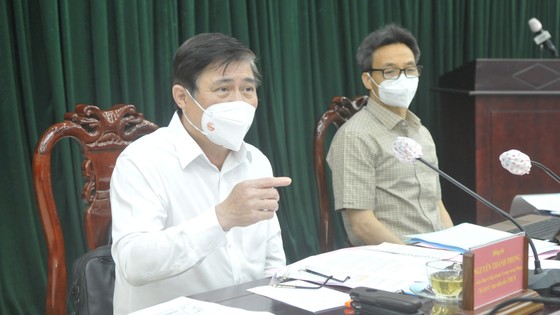 Đồng lòng để chiến thắng dịch bệnh ảnh 1