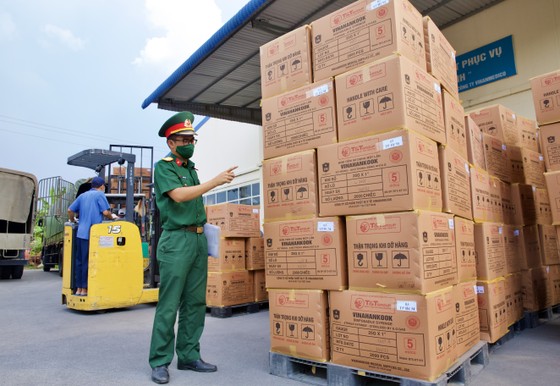 T&T Group bàn giao 8,5 triệu bộ bơm kim tiêm phục vụ chiến dịch tiêm chủng quốc gia phòng Covid-19 ảnh 1