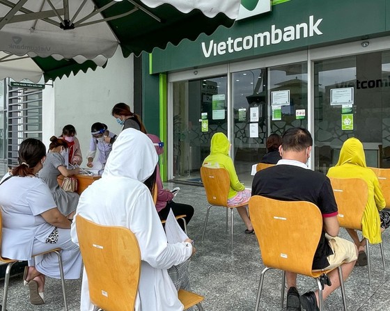 Ghi nhận ngày đầu ở 3 vùng xanh quận 7, Củ Chi, Cần Giờ: Người dân phấn khởi khi kinh doanh trở lại ảnh 3