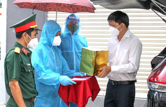 Những niềm vui không trọn… ảnh 1