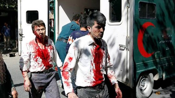 Đánh bom rung chuyển khu vực ngoại giao ở thủ đô Afghanistan ảnh 1