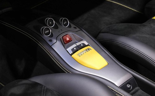 6,1 triệu USD cho siêu xe Ferrari hàng hiếm - ảnh 11