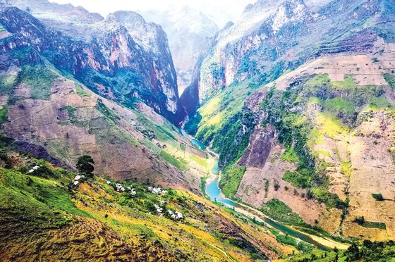 Khoảnh khắc sắc màu Hà Giang ảnh 7