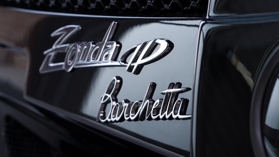 Siêu phẩm Pagani Zonda HP Barchetta có giá khiến nhà giàu cũng khóc - Ảnh 6. Siêu phẩm Pagani Zonda HP Barchetta có giá khiến nhà giàu cũng khóc - Ảnh 6.